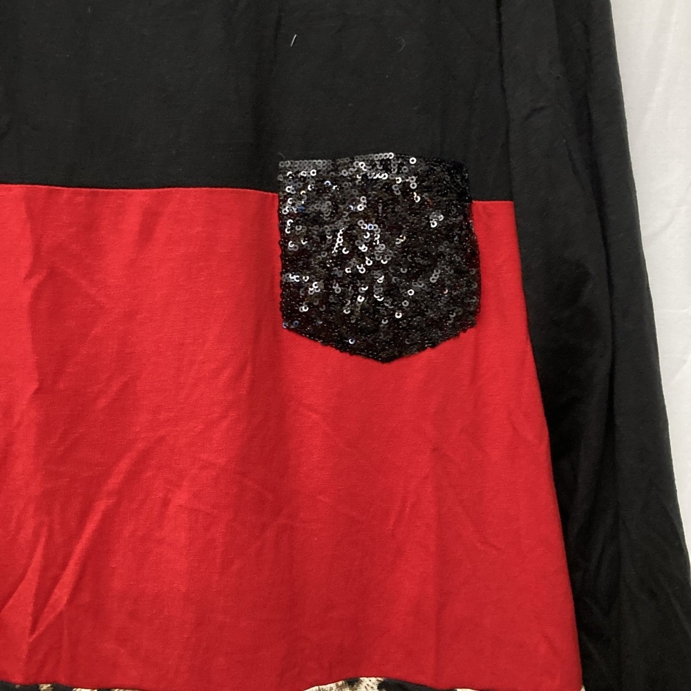 NWT Hemish USA Black, Red & Lepard Long Sleeve Top w/Sequin Pocket - SZ 1XL - Picture 2 of 12